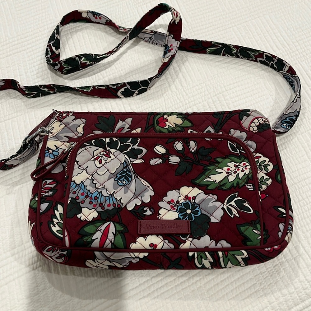 Sale! Vera Bradley cross body